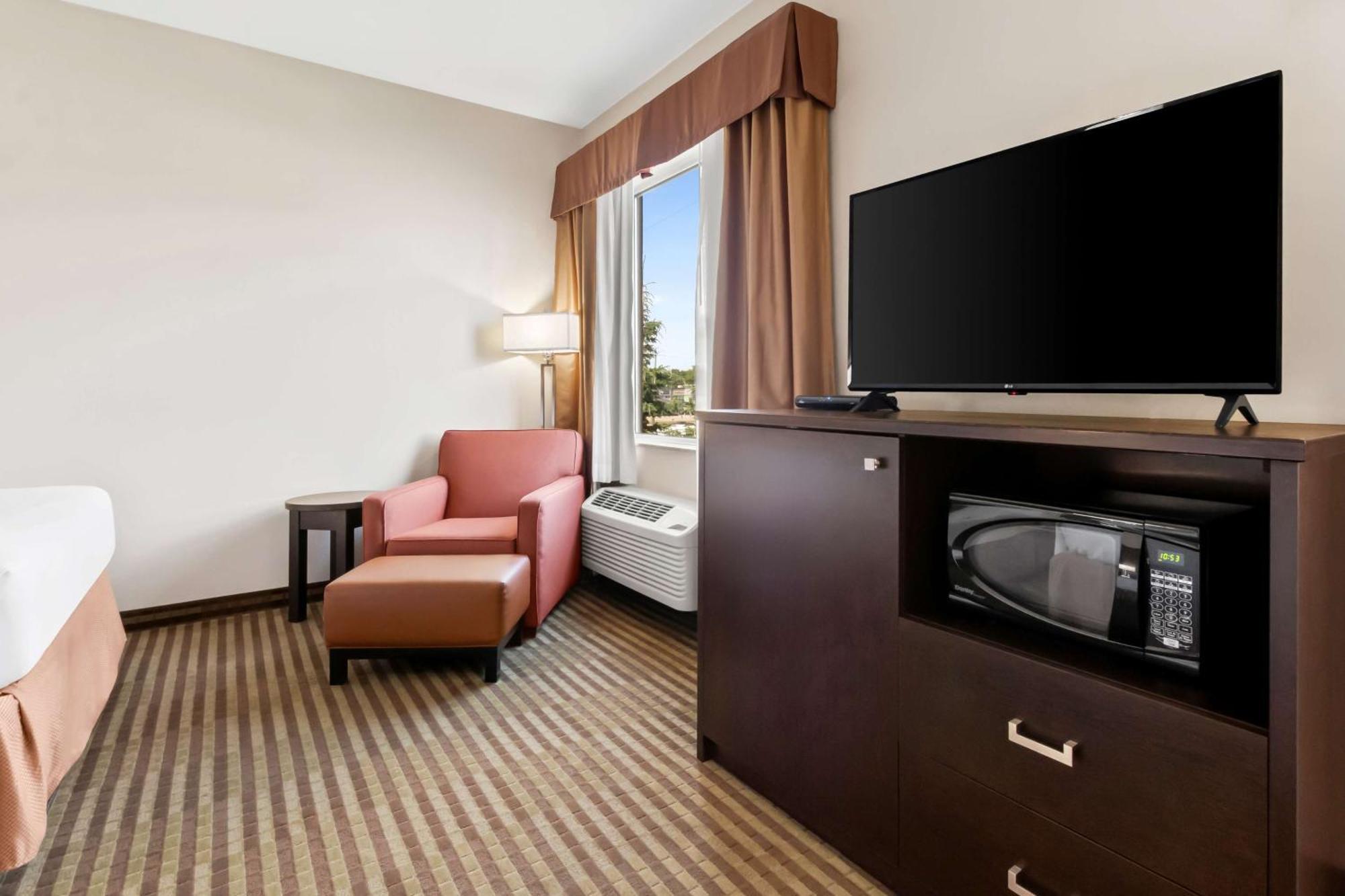 Best Western Plus Fergus Hotel Eksteriør billede