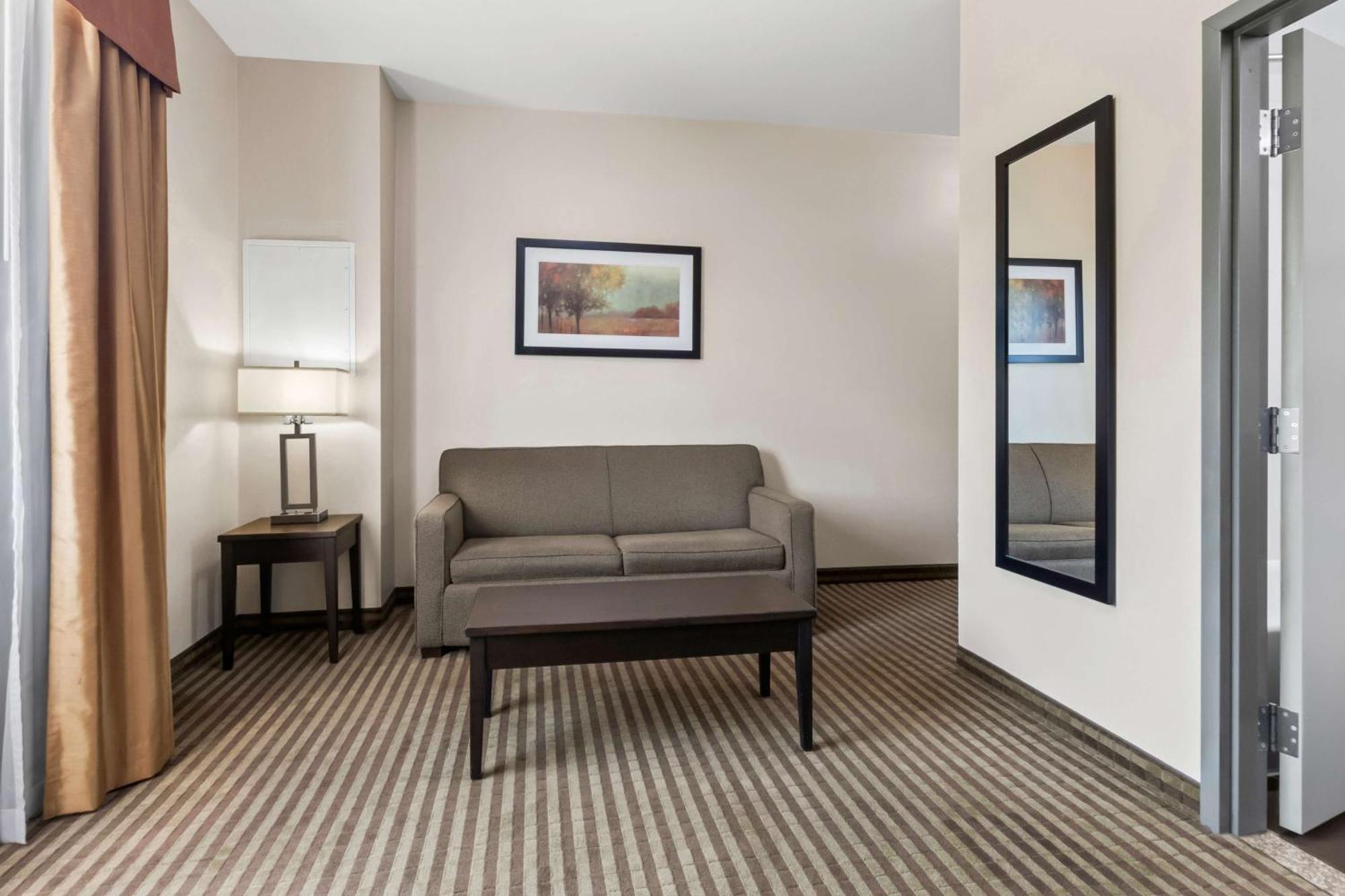 Best Western Plus Fergus Hotel Eksteriør billede