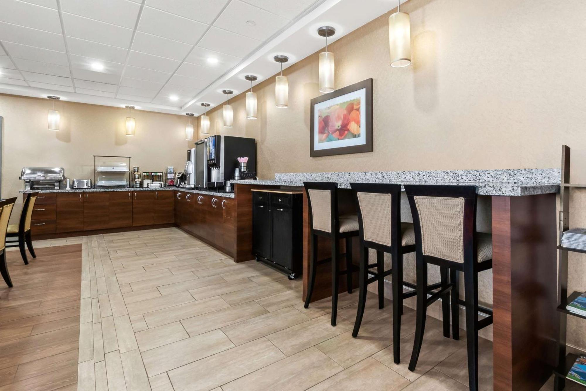 Best Western Plus Fergus Hotel Eksteriør billede